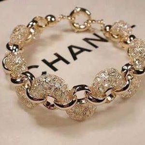 Meet your Posher, Chanell